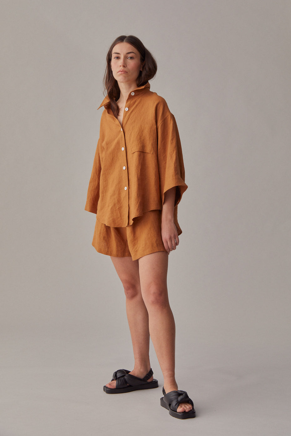 The Oversized Shirt 01