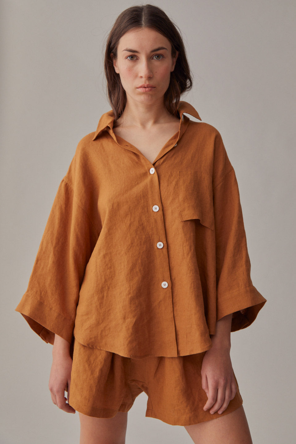 The Oversized Shirt 01