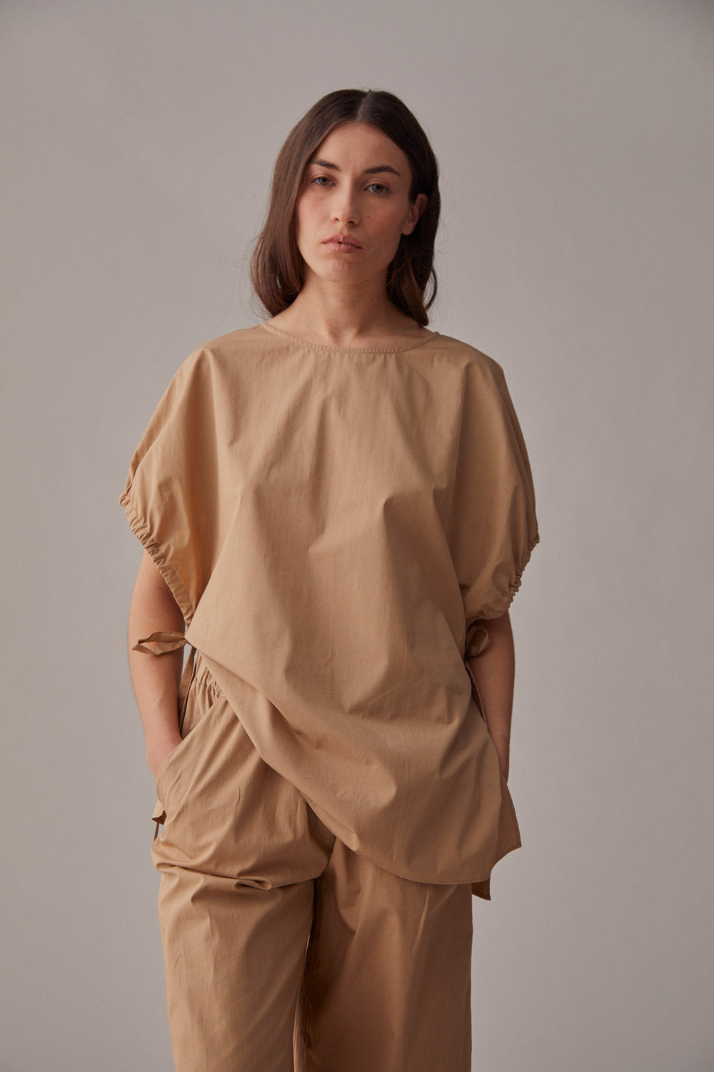 The Air Sleeves Blouse 02